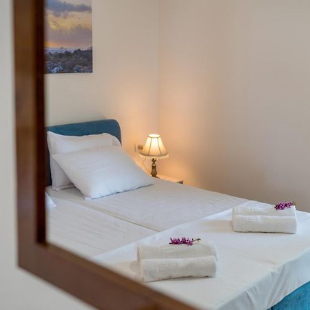 Sellia Resort Плакіас Екстер'єр фото